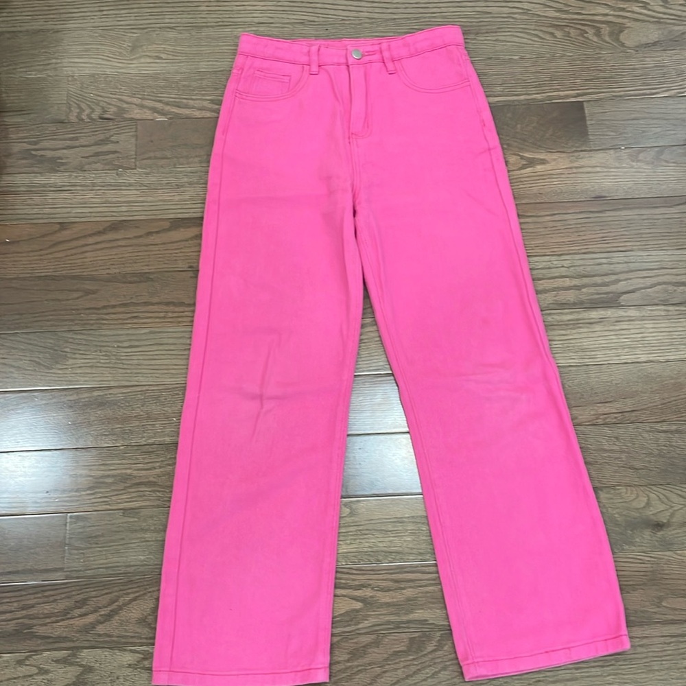 Wide leg pink jeans. Good material